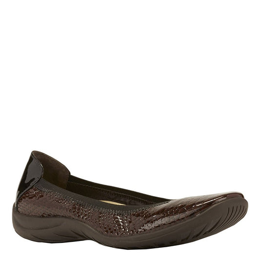 Walking Cradles Alias Women's Slip On 9.5 E US Brown