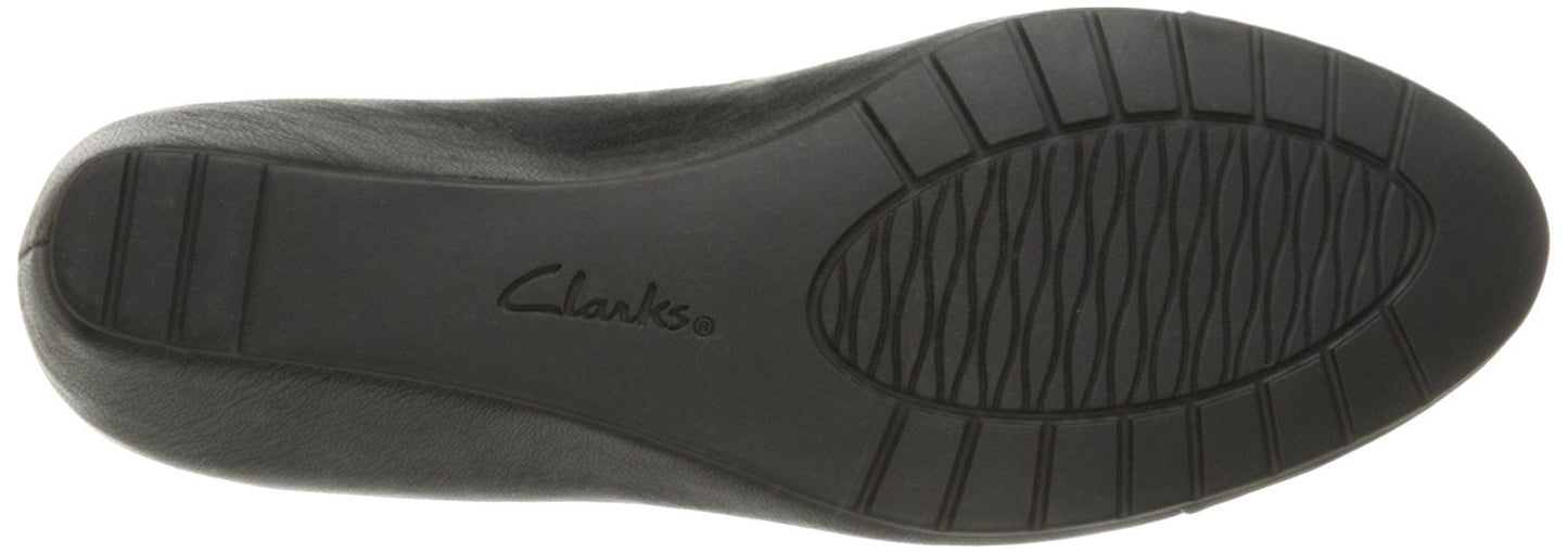 CLARKS Women's Vendra Dune Wedge Pump