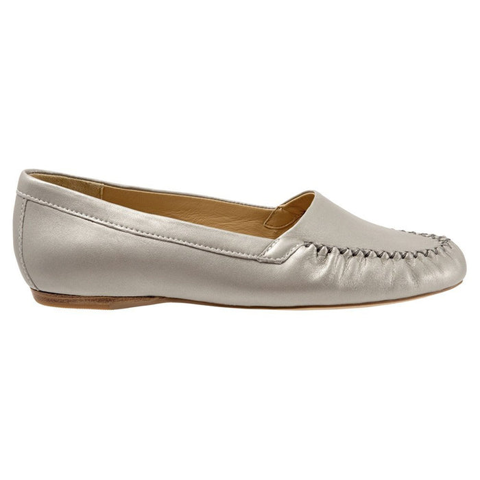 Trotters Women's Mila Loafers Shoes