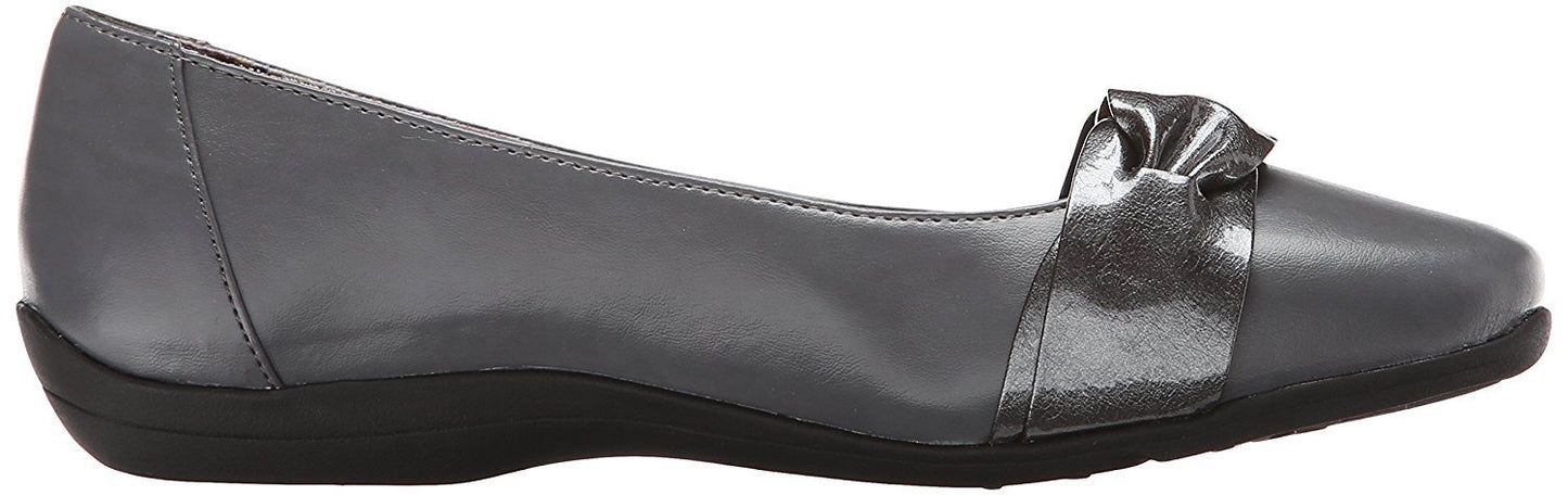 Soft Style by Hush Puppies Women's Hava Ballet Flat