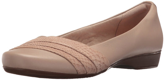 CLARKS Women's Blanche Cacee Flat