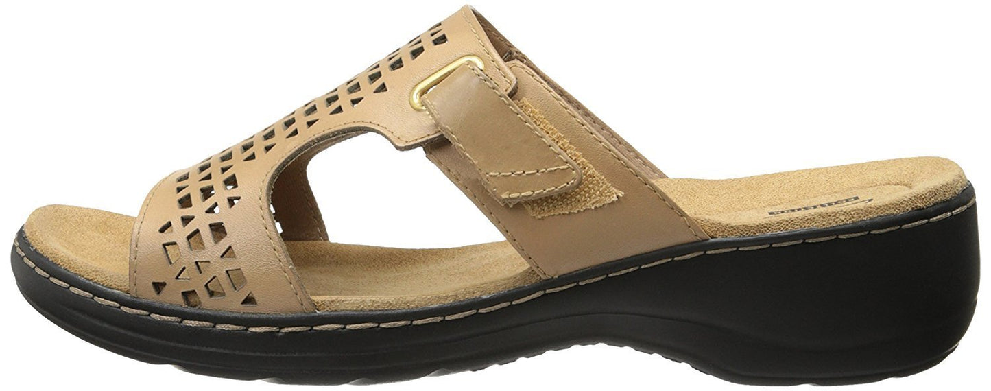 Clarks Women's Hayla Samoa Wedge Sandal