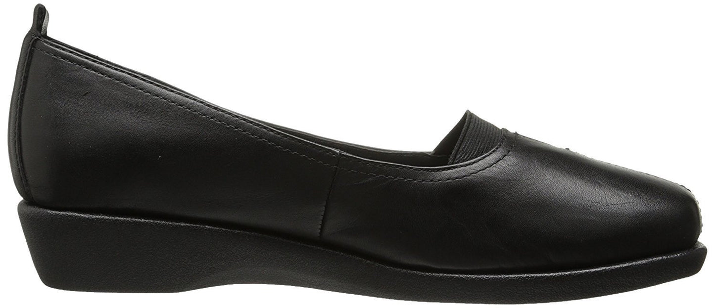 Hush Puppies Women's Pearl Carlisle Slip-On Loafer