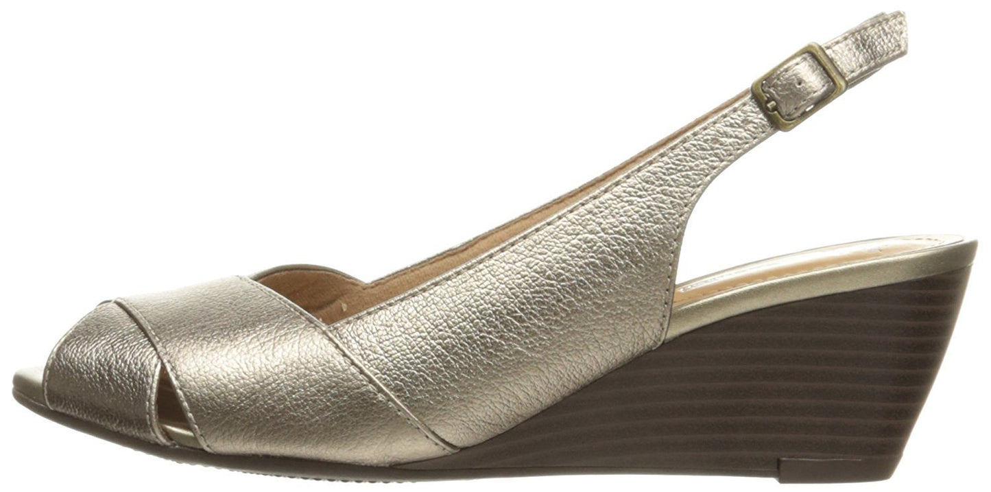 CLARKS Women's Brielle Kae Wedge Pump