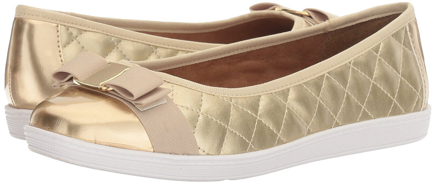 Soft Style by Hush Puppies Women's Faeth Flat