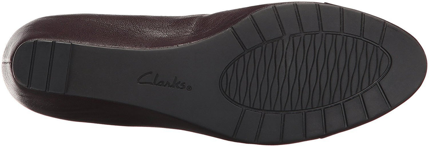 CLARKS Women's Vendra Dune Wedge Pump