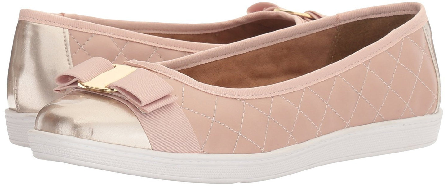 Soft Style by Hush Puppies Women's Faeth Flat