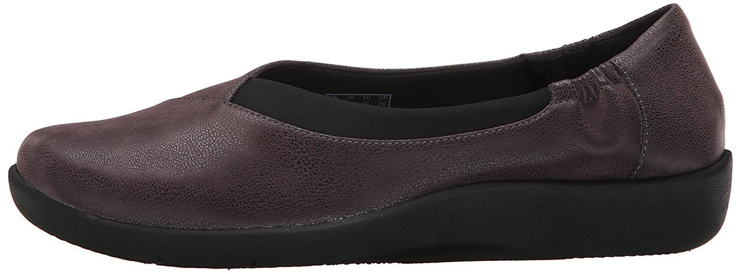 CLARKS Women's Sillian Jetay