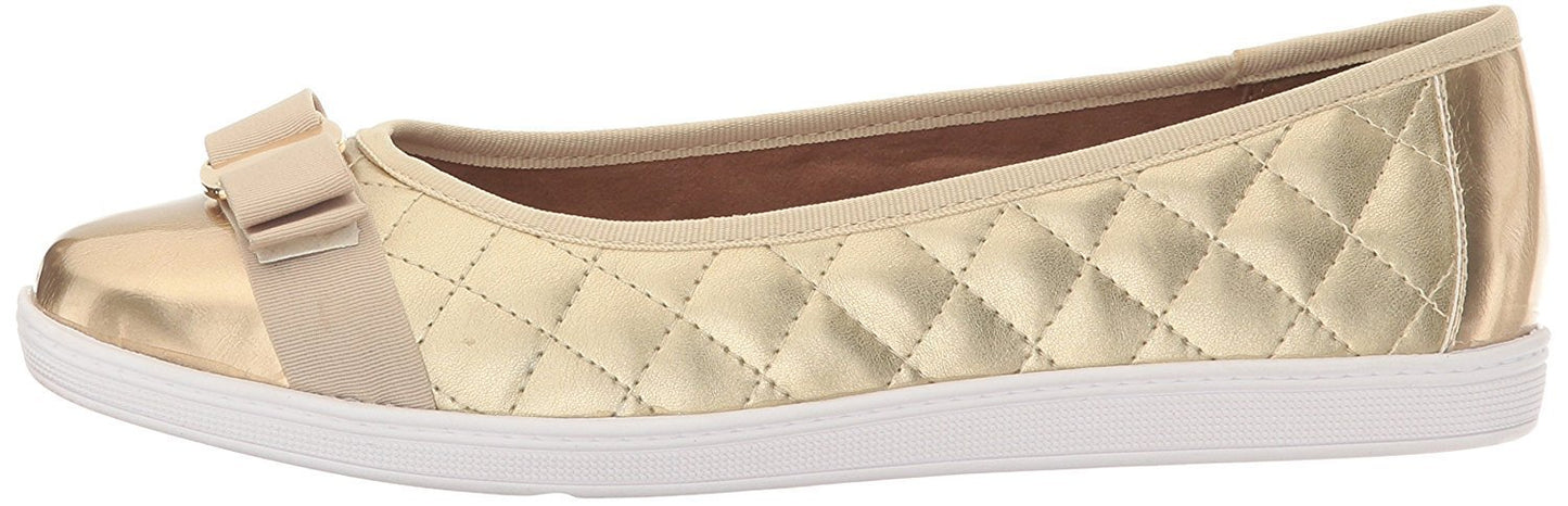 Soft Style by Hush Puppies Women's Faeth Flat