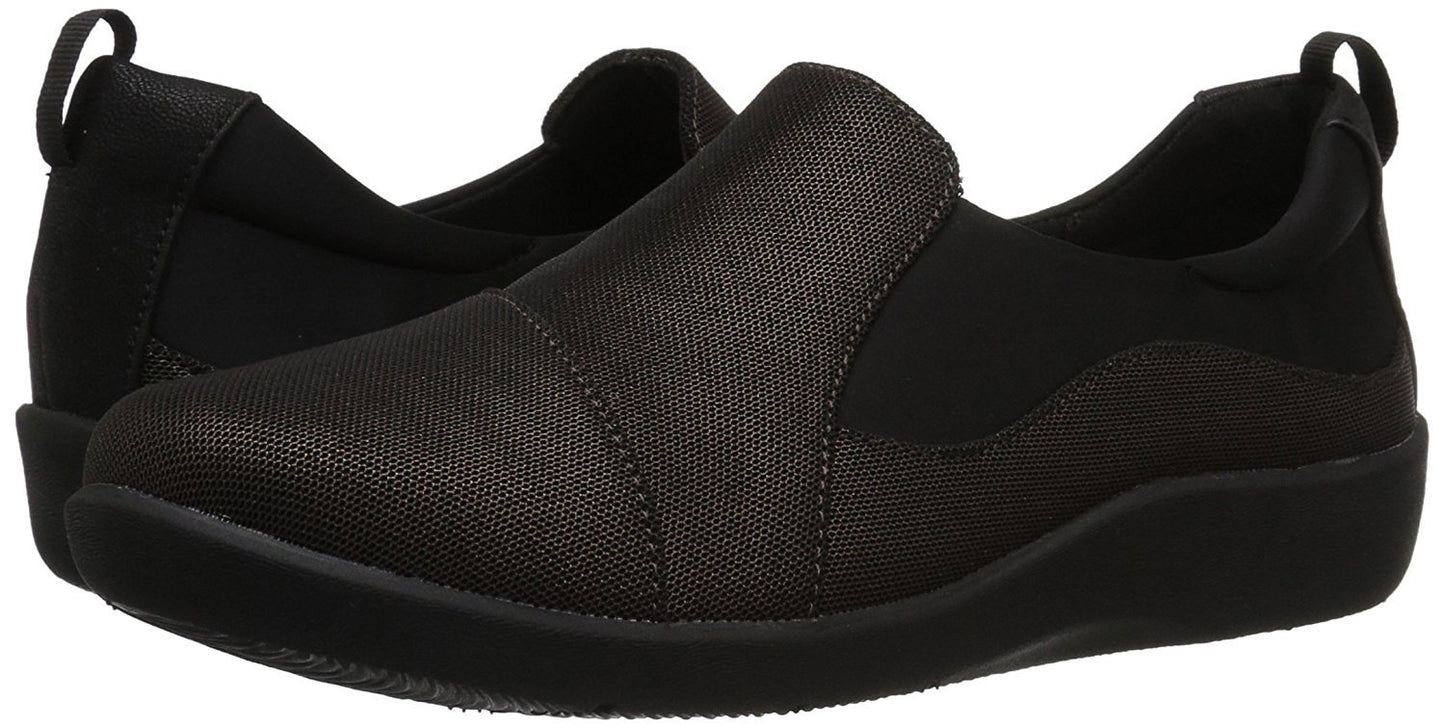 CLARKS Women's CloudSteppers Sillian Paz Slip-On Loafer