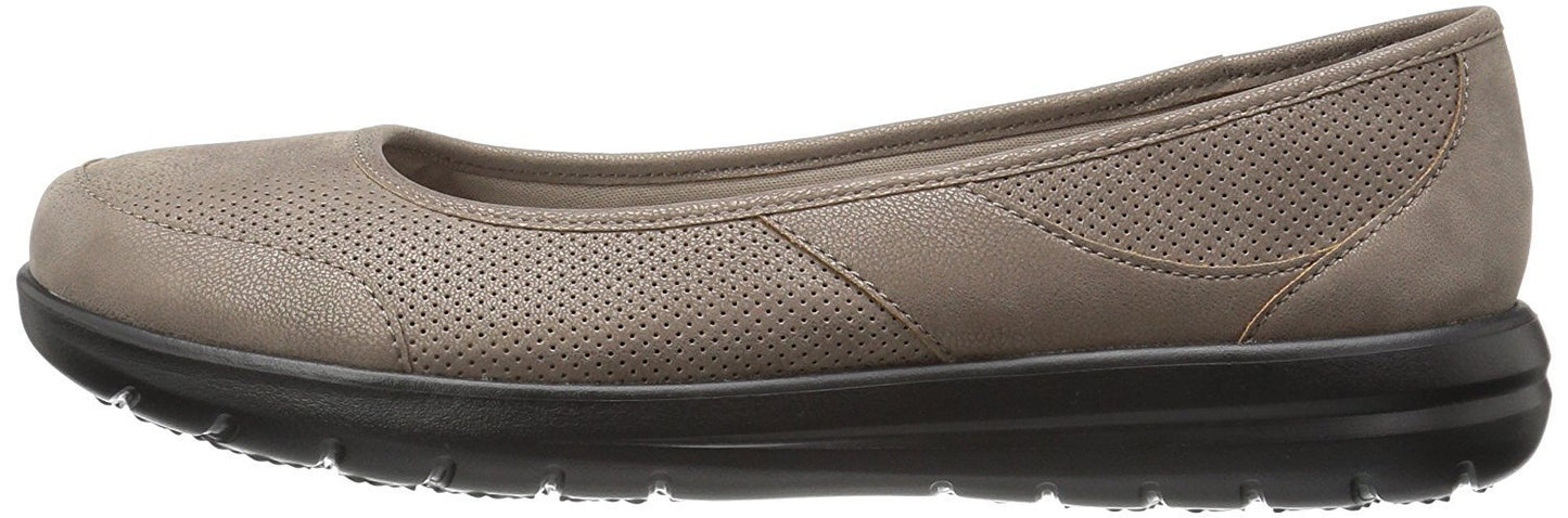 CLARKS Women's Jocolin Myla Flat