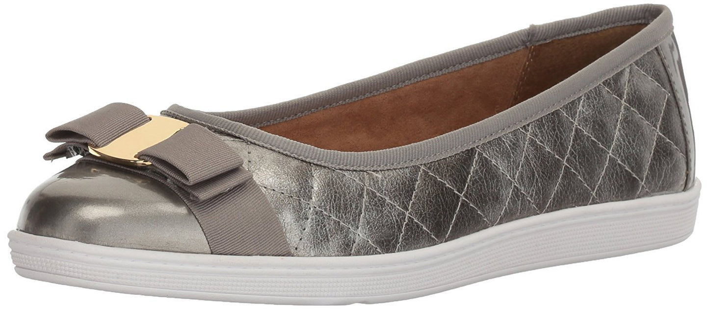 Soft Style by Hush Puppies Women's Faeth Flat