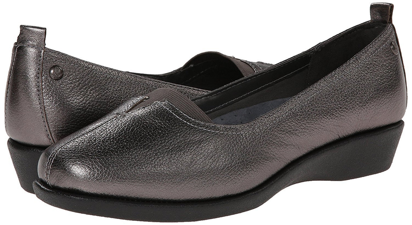 Hush Puppies Women's Pearl Carlisle Slip-On Loafer